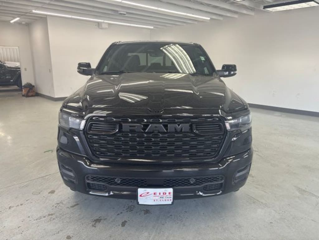 New 2026 Ram 1500 BIG HORN CREW CAB 4X4 5'7 BOX Pickup