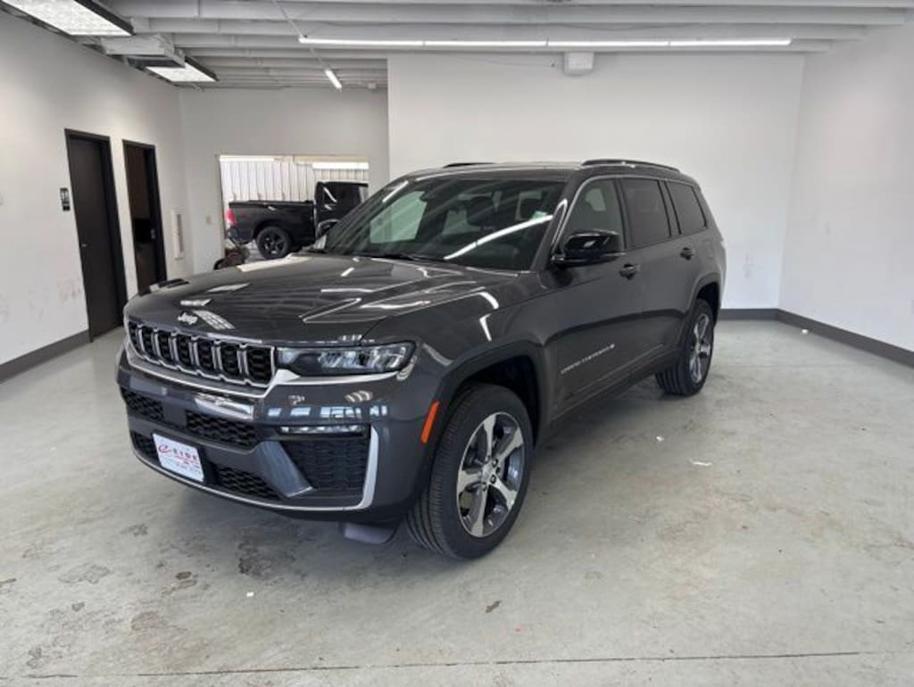 New 2026 Jeep Grand Cherokee L LIMITED 4X4 Sport Utility