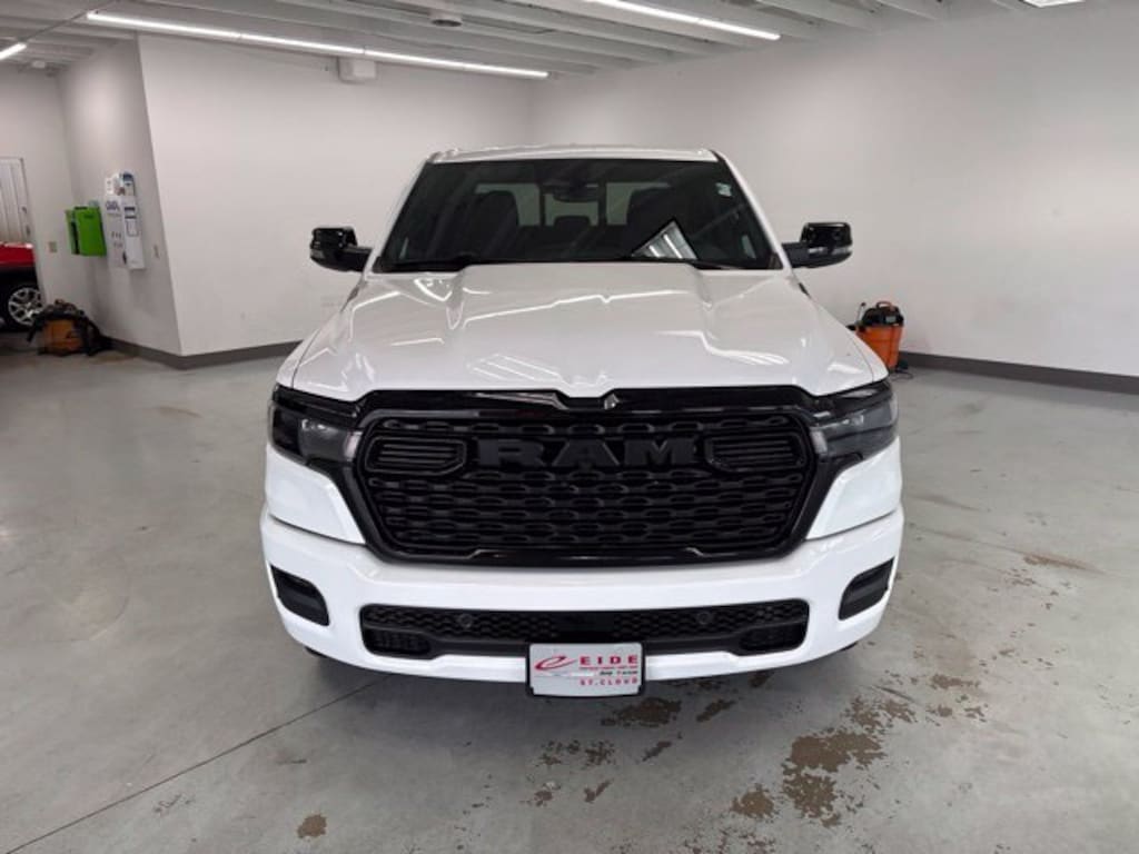 New 2027 Ram 1500 BIG HORN CREW CAB 4X4 5'7 BOX Pickup