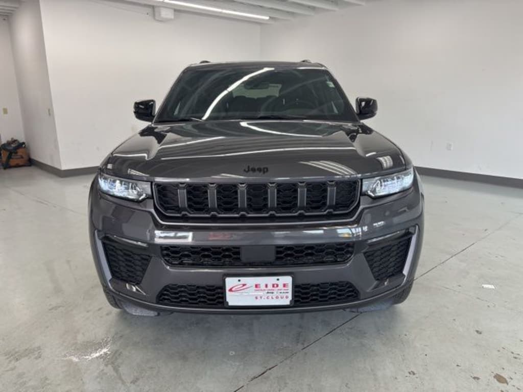 New 2026 Jeep Grand Cherokee L LIMITED 4X4 Sport Utility