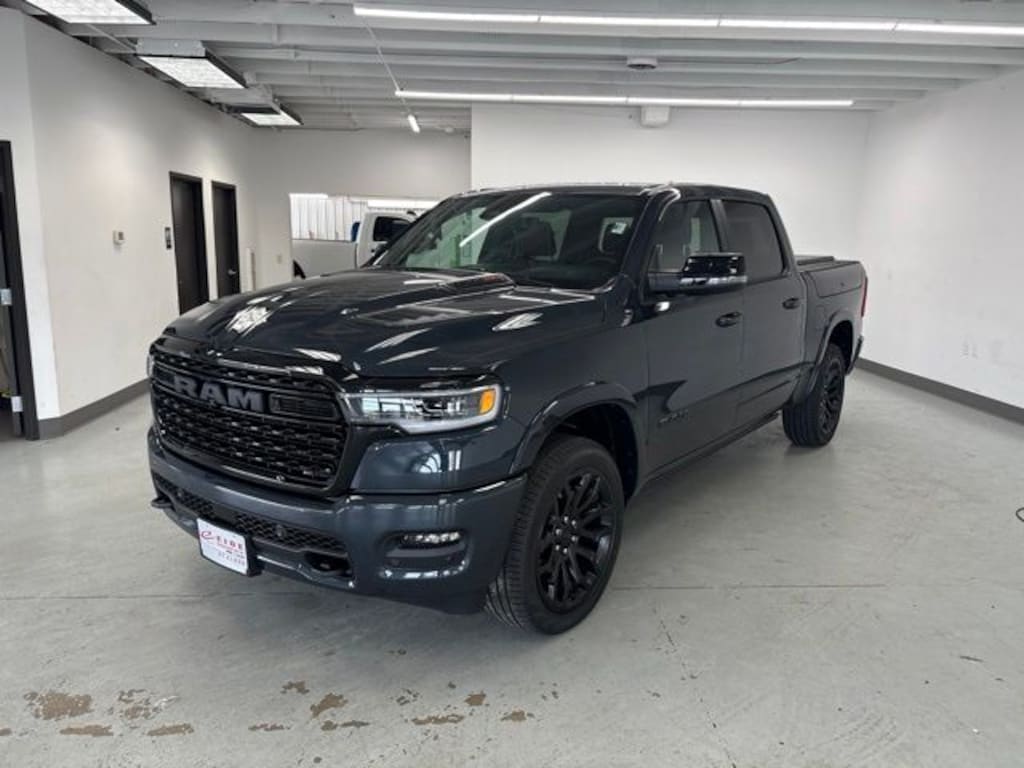 New 2027 Ram 1500 LIMITED CREW CAB 4X4 5'7 BOX Pickup