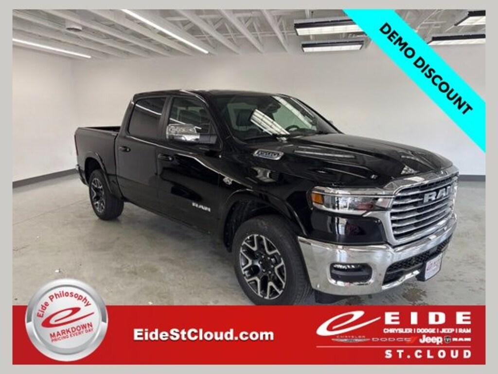 New 2026 Ram 1500 LARAMIE CREW CAB 4X4 5'7 BOX Pickup