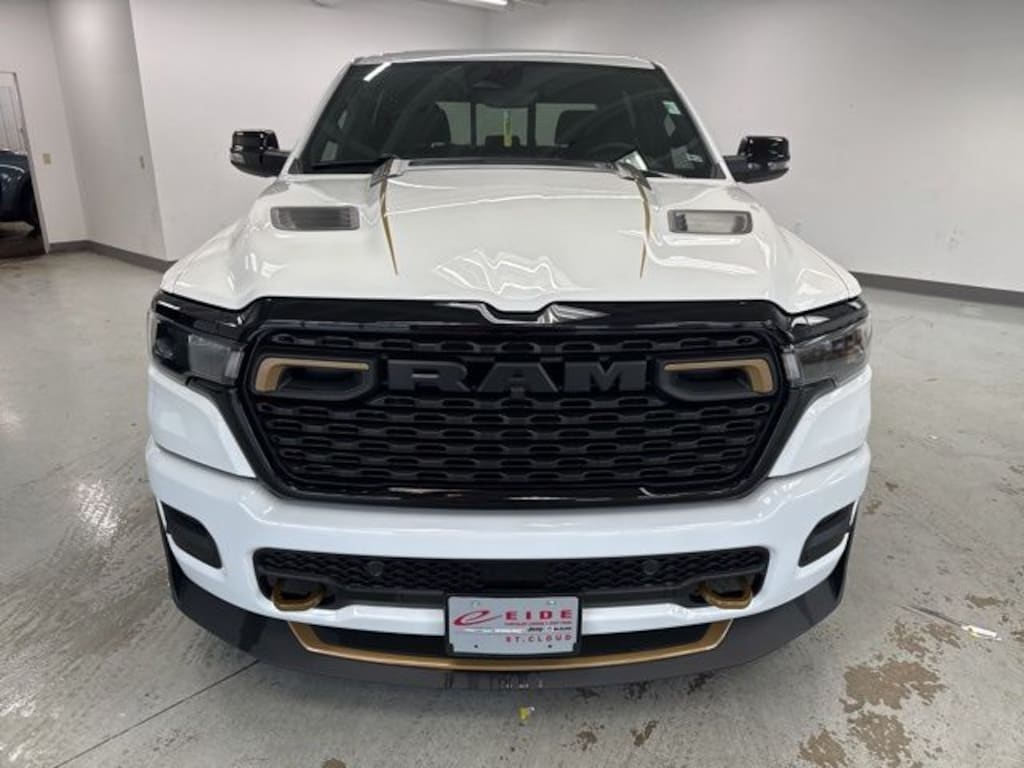 New 2026 Ram 1500 BIG HORN CREW CAB 4X4 5'7 BOX Pickup