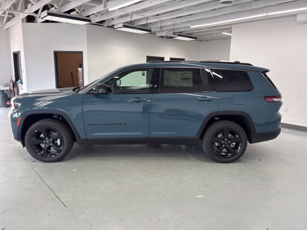 New 2027 Jeep Grand Cherokee L LIMITED 4X4 Sport Utility