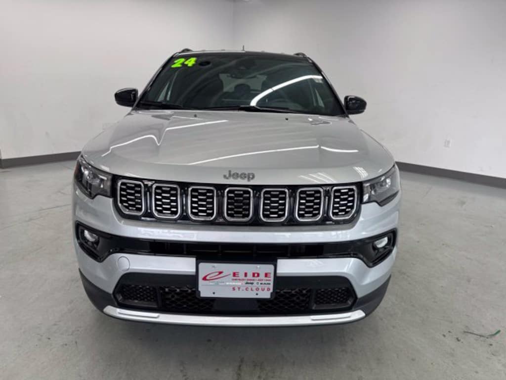 Used 2024 Jeep Compass Limited SUV