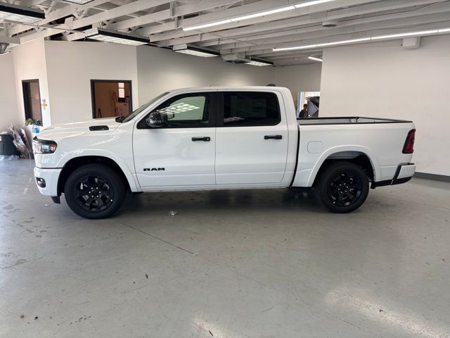 New 2027 Ram 1500 BIG HORN CREW CAB 4X4 5'7 BOX Pickup
