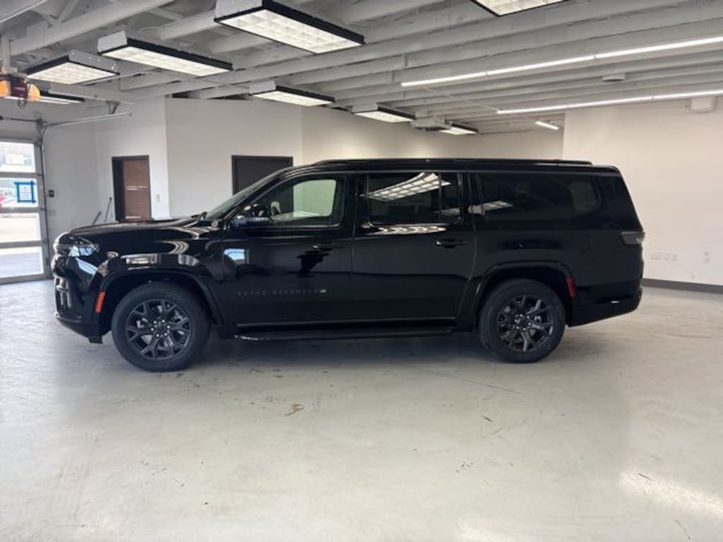 New 2026 Jeep Grand Wagoneer L LIMITED ALTITUDE 4X4 Sport Utility