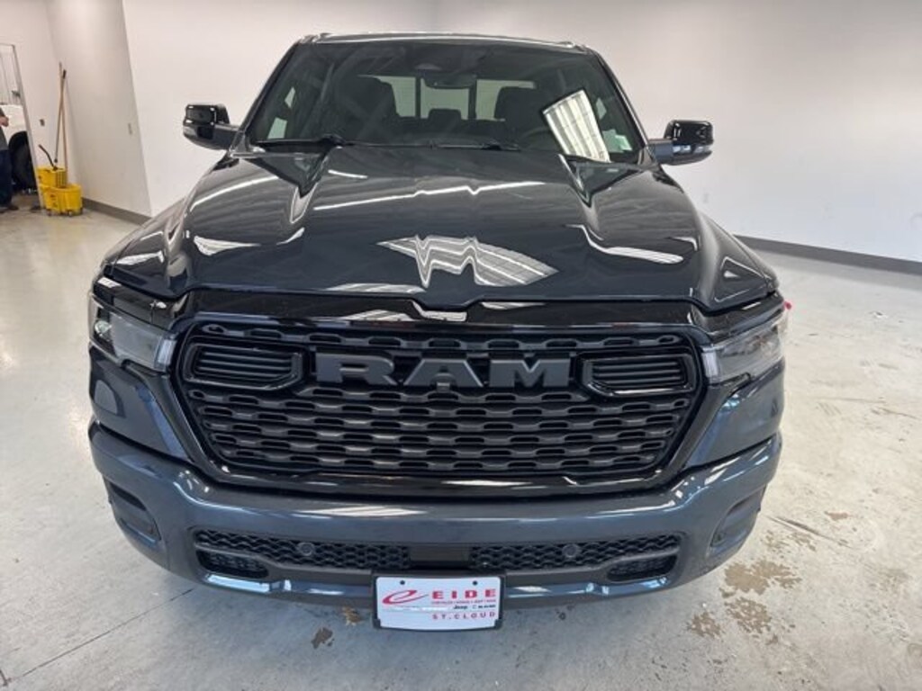 New 2026 Ram 1500 BIG HORN CREW CAB 4X4 5'7 BOX Pickup