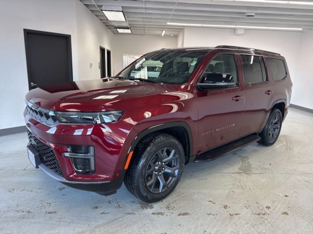 New 2026 Jeep Grand Wagoneer LIMITED ALTITUDE 4X4 Sport Utility