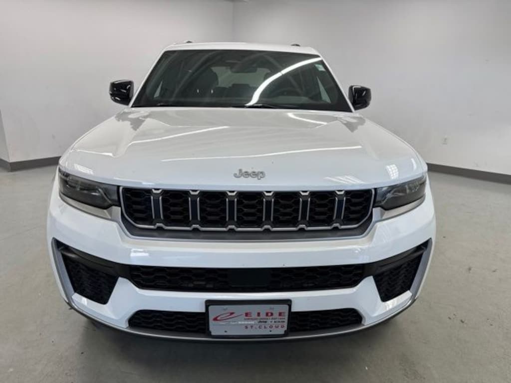 New 2026 Jeep Grand Cherokee LIMITED 4X4 Sport Utility