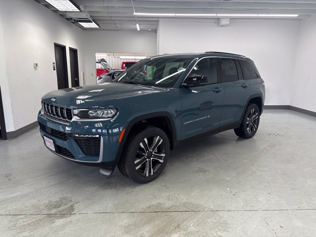 New 2027 Jeep Grand Cherokee LIMITED 4X4 Sport Utility