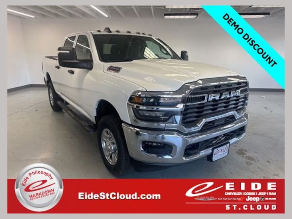 New 2026 Ram 2500 TRADESMAN CREW CAB 4X4 6'4 BOX Pickup