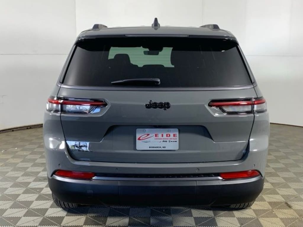 New 2027 Jeep Grand Cherokee L LAREDO ALTITUDE 4X4 Sport Utility