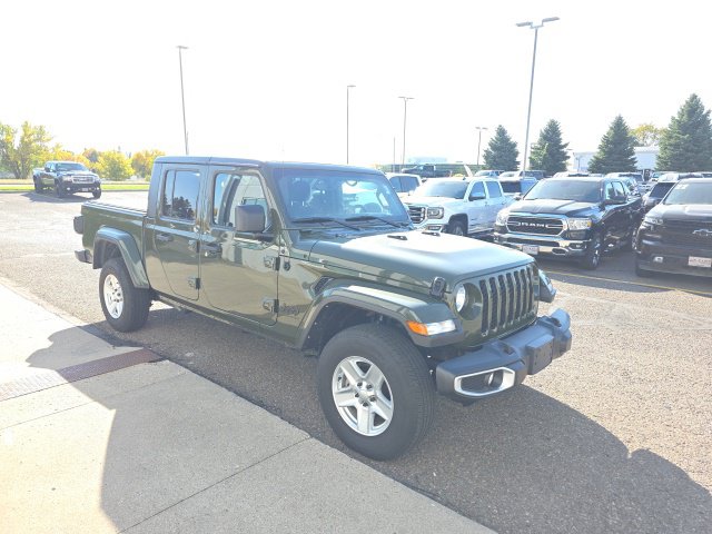 Used 2023 Jeep Gladiator Sport S Truck