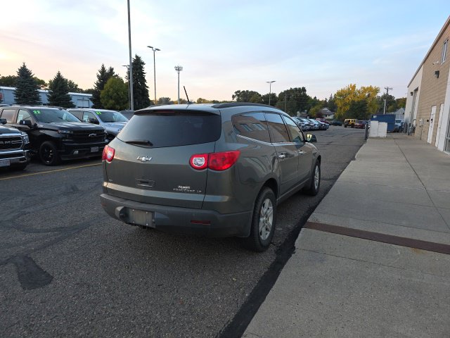 Used 2011 Chevrolet Traverse LT SUV
