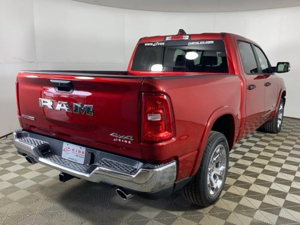 New 2026 Ram 1500 BIG HORN CREW CAB 4X4 5'7 BOX Pickup