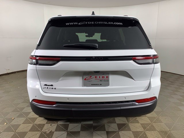 New 2027 Jeep Grand Cherokee LAREDO ALTITUDE 4X4 Sport Utility