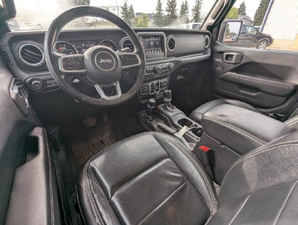 Used 2019 Jeep Wrangler Unlimited Sahara 4x4 SUV