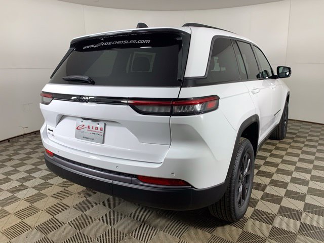 New 2027 Jeep Grand Cherokee LAREDO ALTITUDE 4X4 Sport Utility