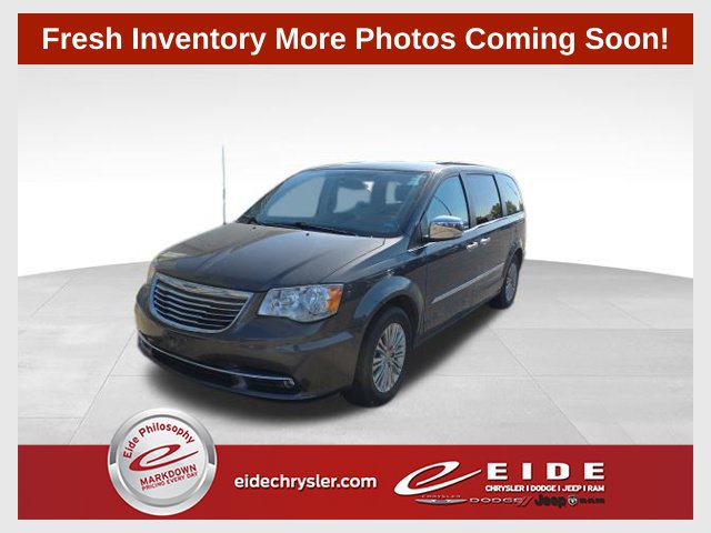  Chrysler Town & Country