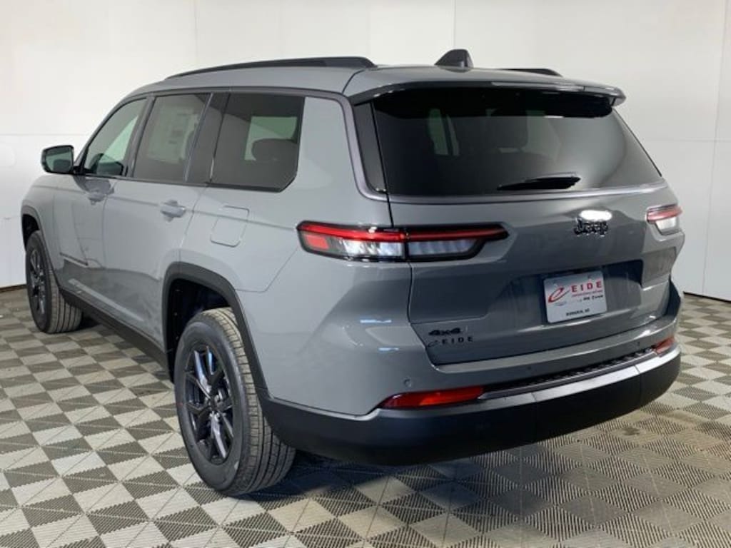 New 2027 Jeep Grand Cherokee L LAREDO ALTITUDE 4X4 Sport Utility