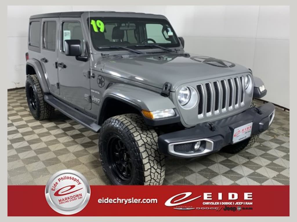 Used 2019 Jeep Wrangler Unlimited Sahara 4x4 SUV