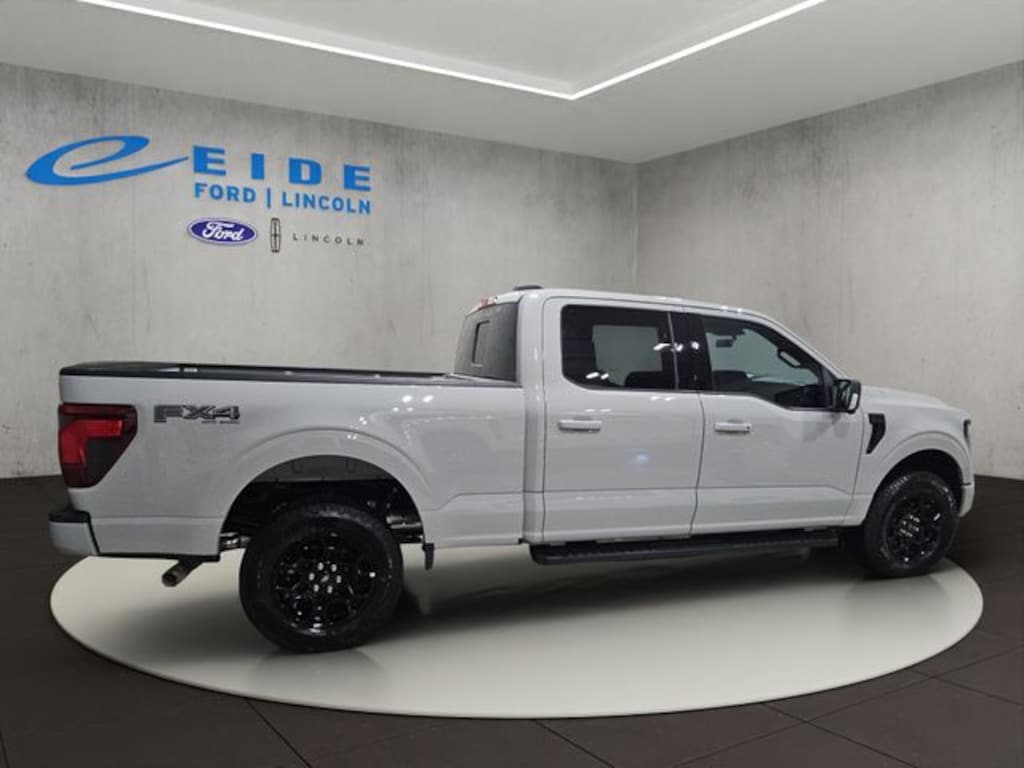 New 2026 Ford F-150 XLT Black Appearance Truck