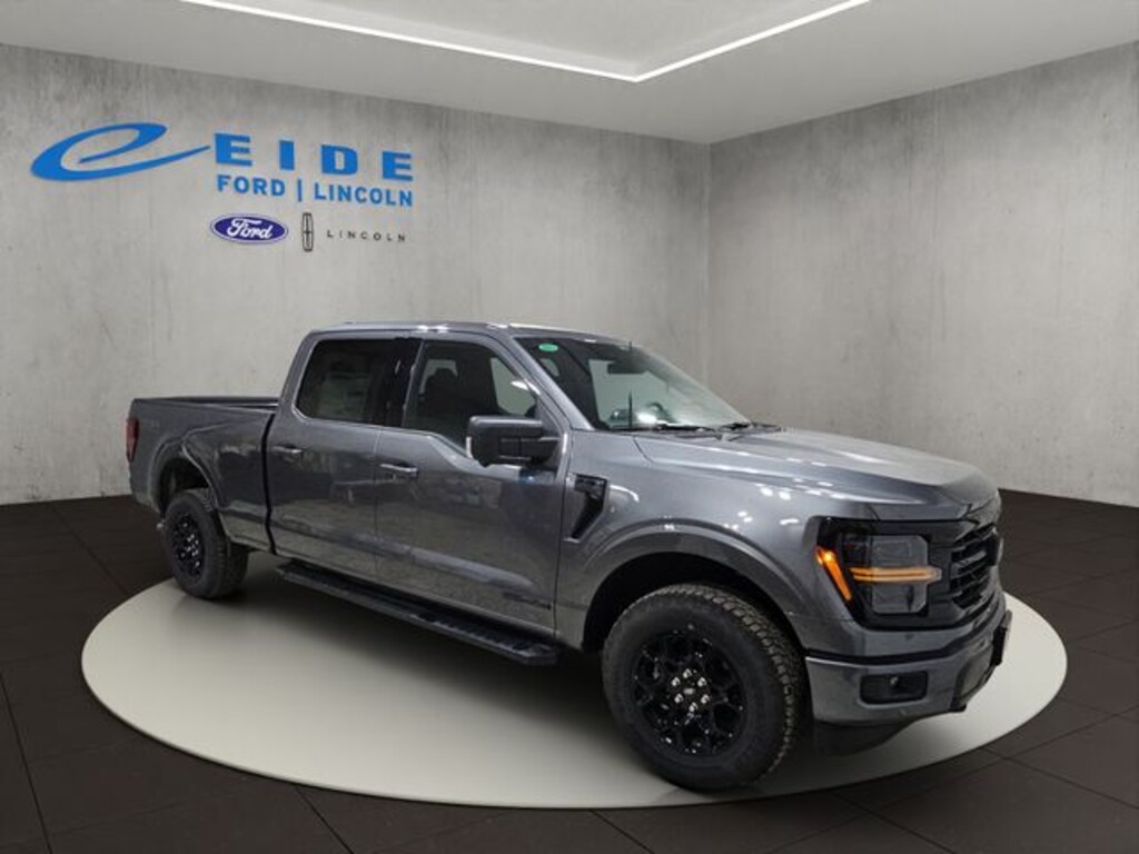 New 2026 Ford F-150 XLT Black Appearance Truck SuperCrew Cab