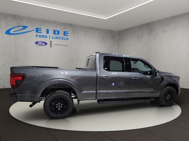 New 2026 Ford F-150 XLT Black Appearance Truck SuperCrew Cab