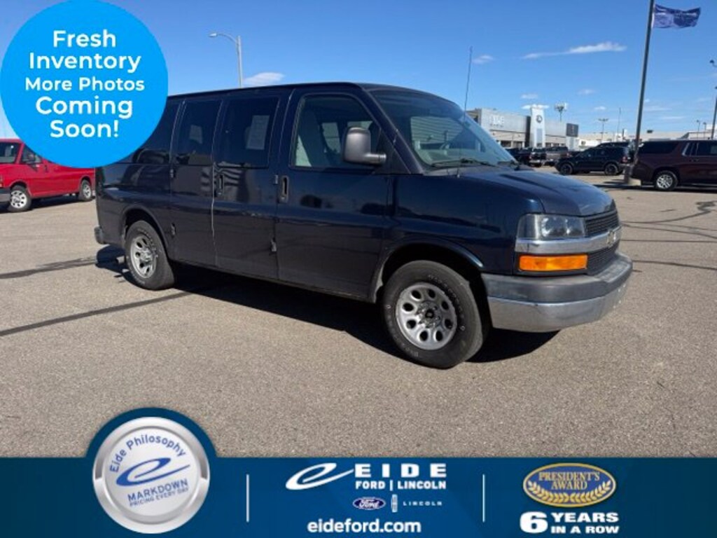 Used 2011 Chevrolet Express 1500 LT Minivan/Van