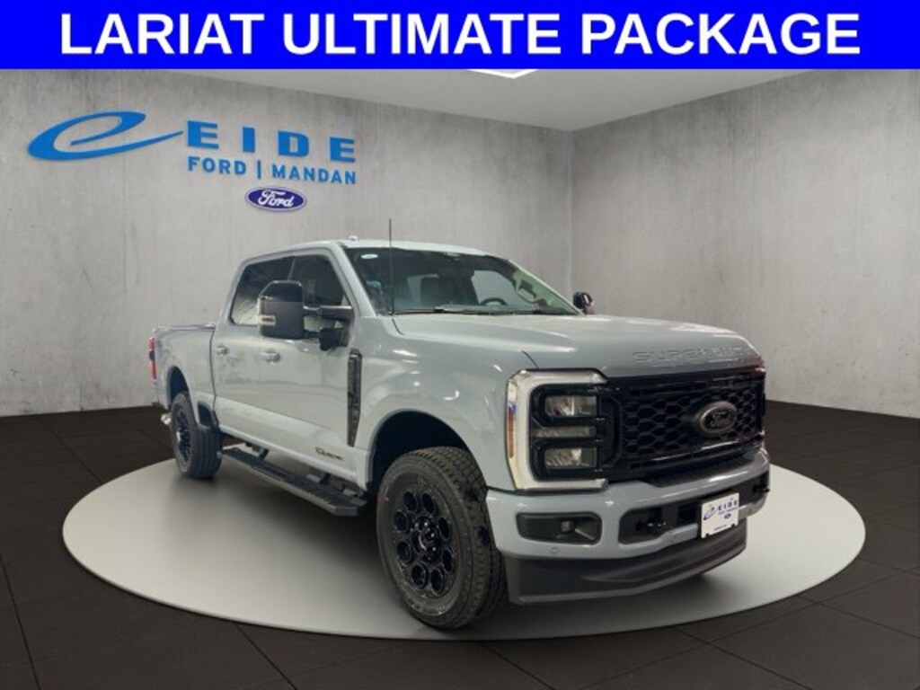 New 2026 Ford F-250SD Lariat Black Appearance Truck