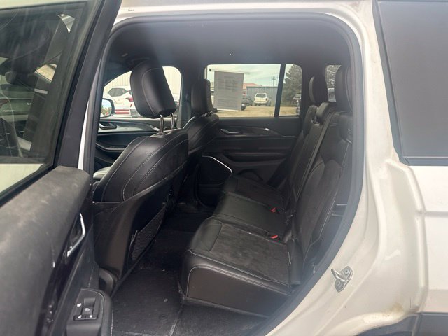 Used 2022 Jeep Grand Cherokee Altitude SUV