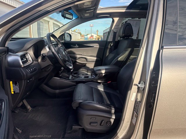 Used 2016 Kia Sorento SX SUV