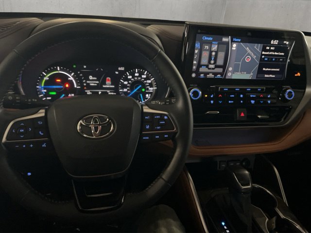 Certified 2021 Toyota Highlander Hybrid Platinum SUV