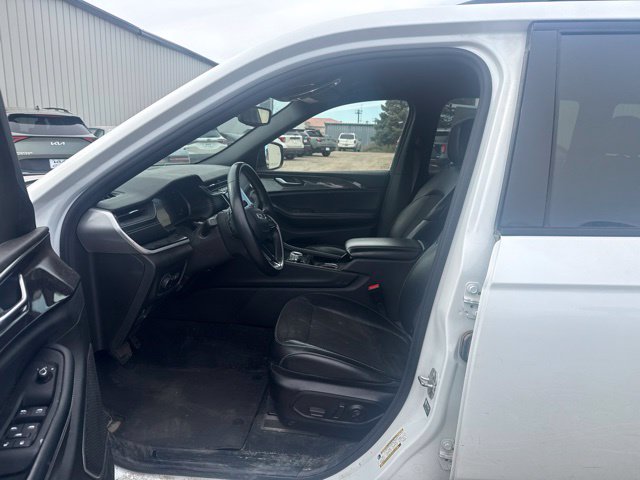 Used 2022 Jeep Grand Cherokee Altitude SUV