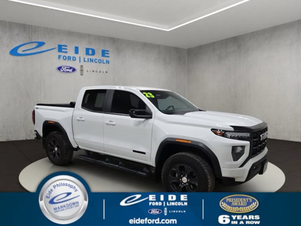 Used 2023 GMC Canyon Elevation Truck