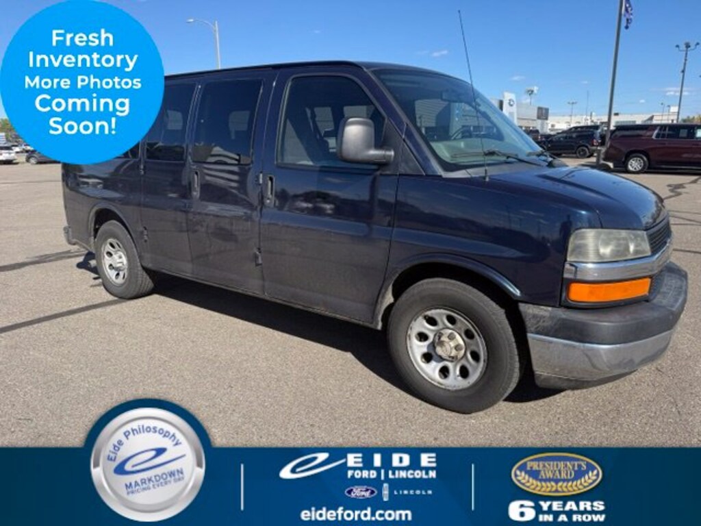 Used 2011 Chevrolet Express 1500 LT Minivan/Van