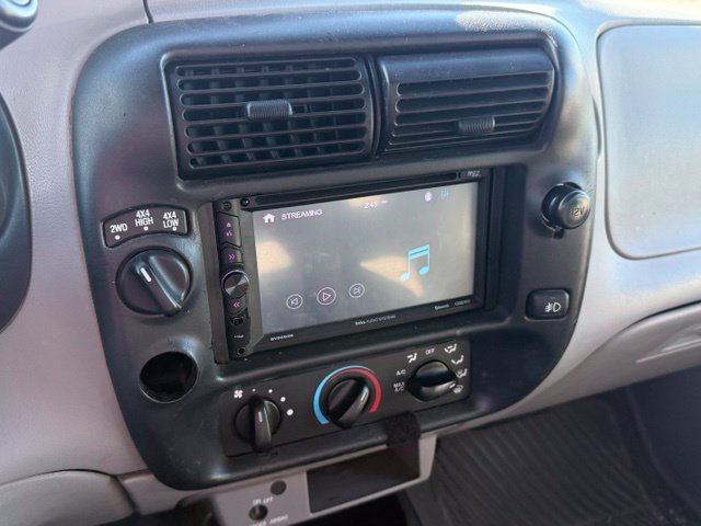 Used 2000 Ford Ranger XLT Truck