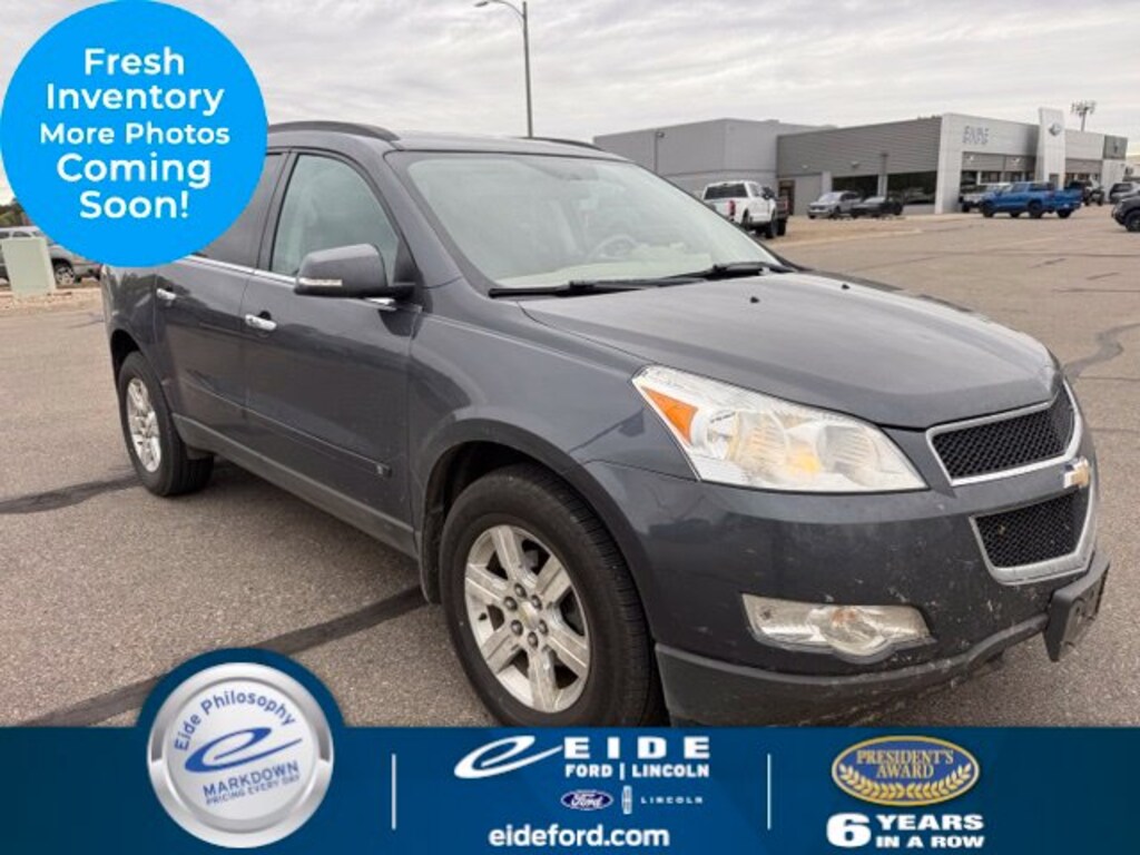 Used 2010 Chevrolet Traverse LT SUV