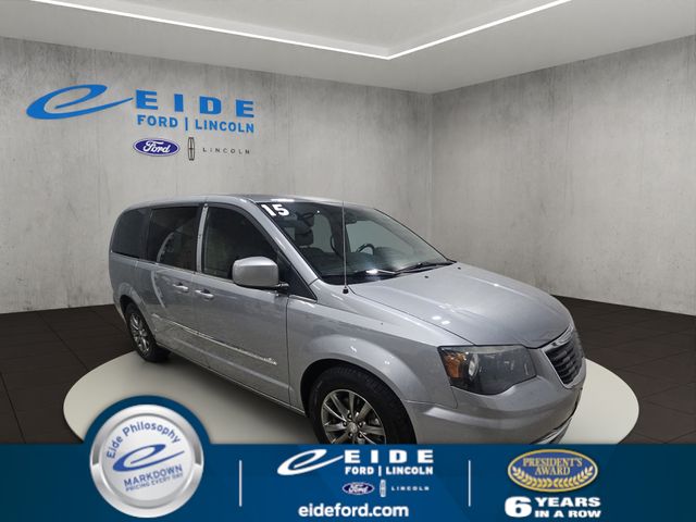 Used 2015 Chrysler Town & Country S Minivan/Van