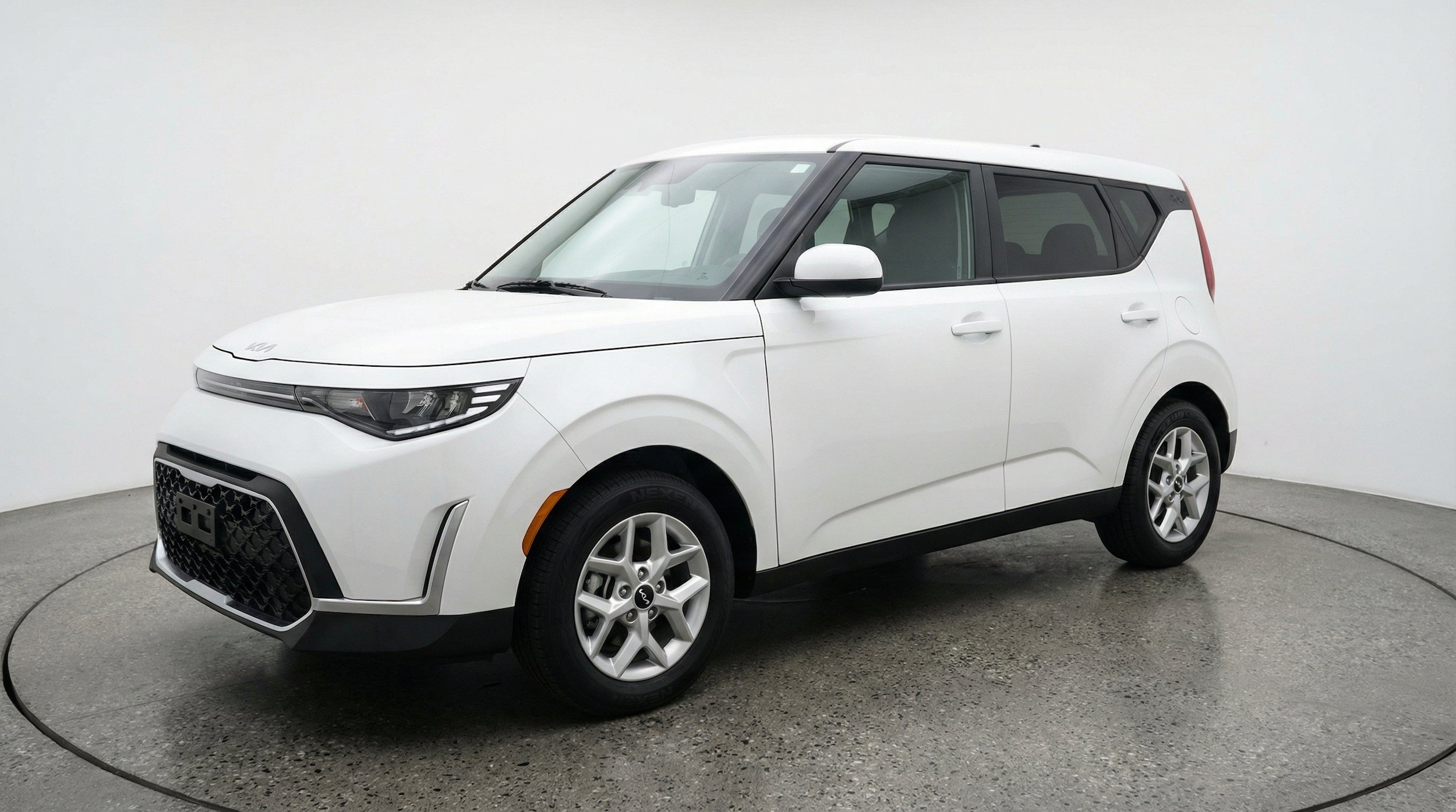 Thumbnail: 2025 Kia Soul - 3