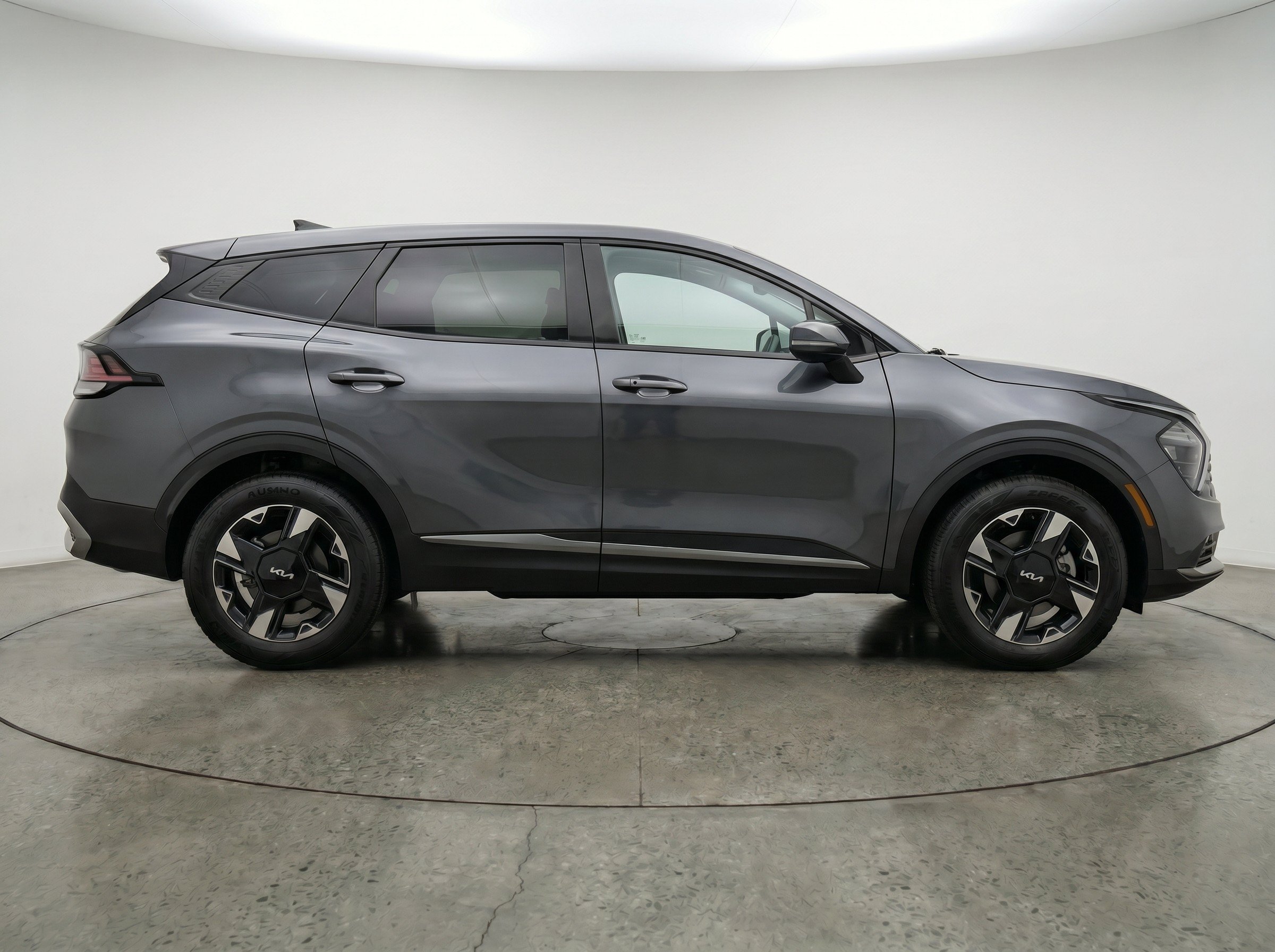 Thumbnail: 2026 Kia Sportage - 10