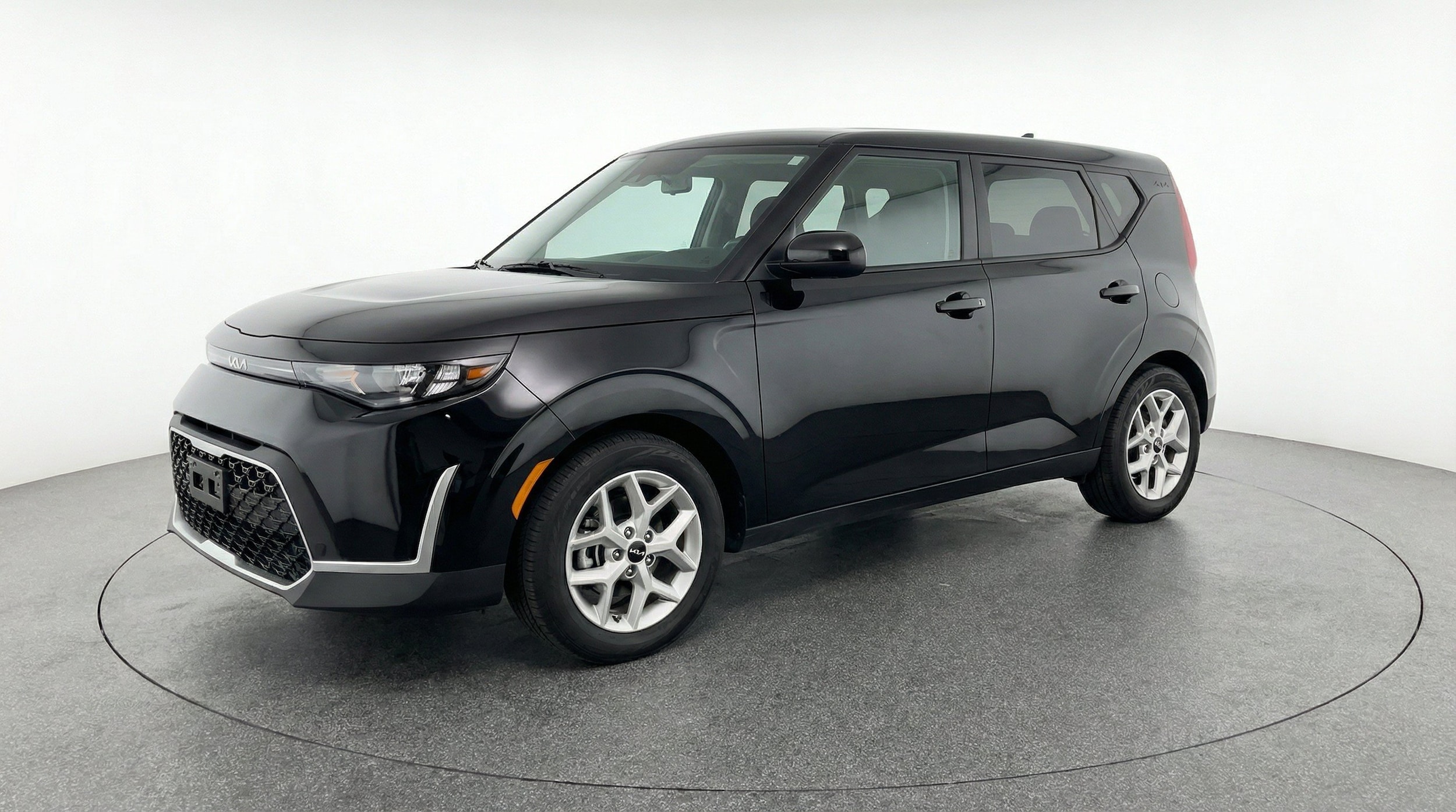 Thumbnail: 2025 Kia Soul - 3