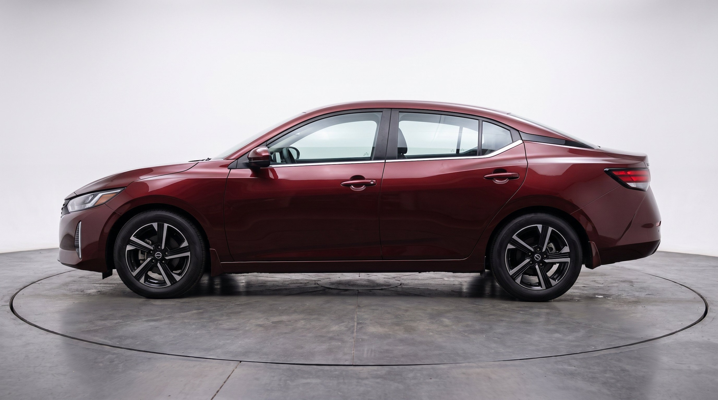 Thumbnail: 2025 Nissan Sentra - 5