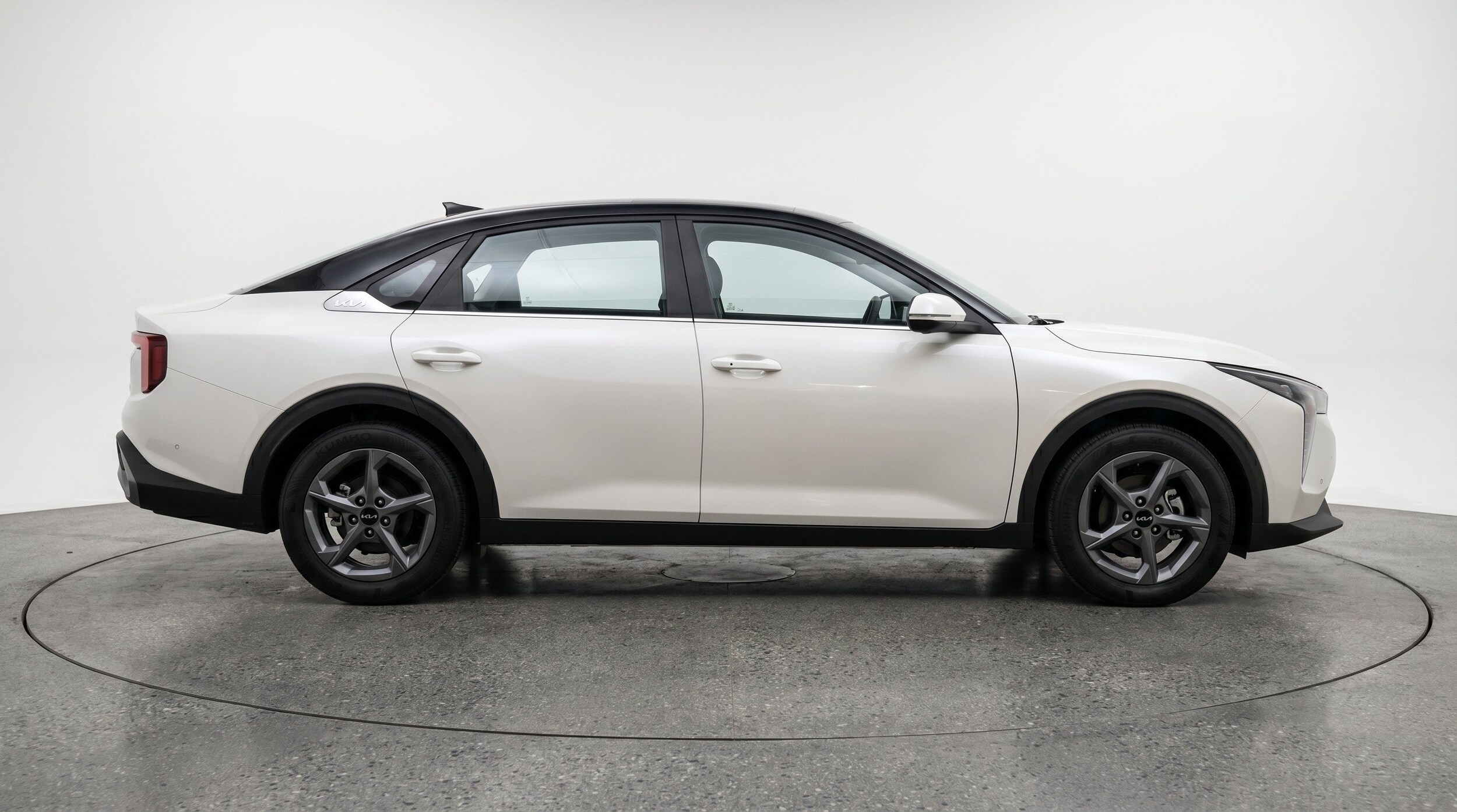 Thumbnail: 2026 Kia K4 - 10