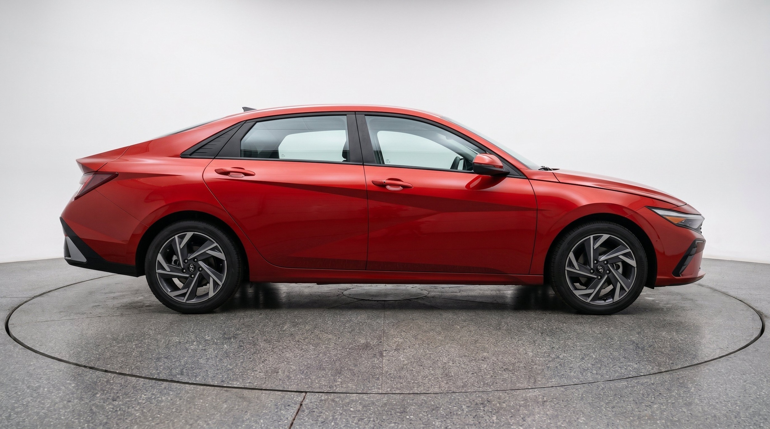 Thumbnail: 2025 Hyundai Elantra - 10