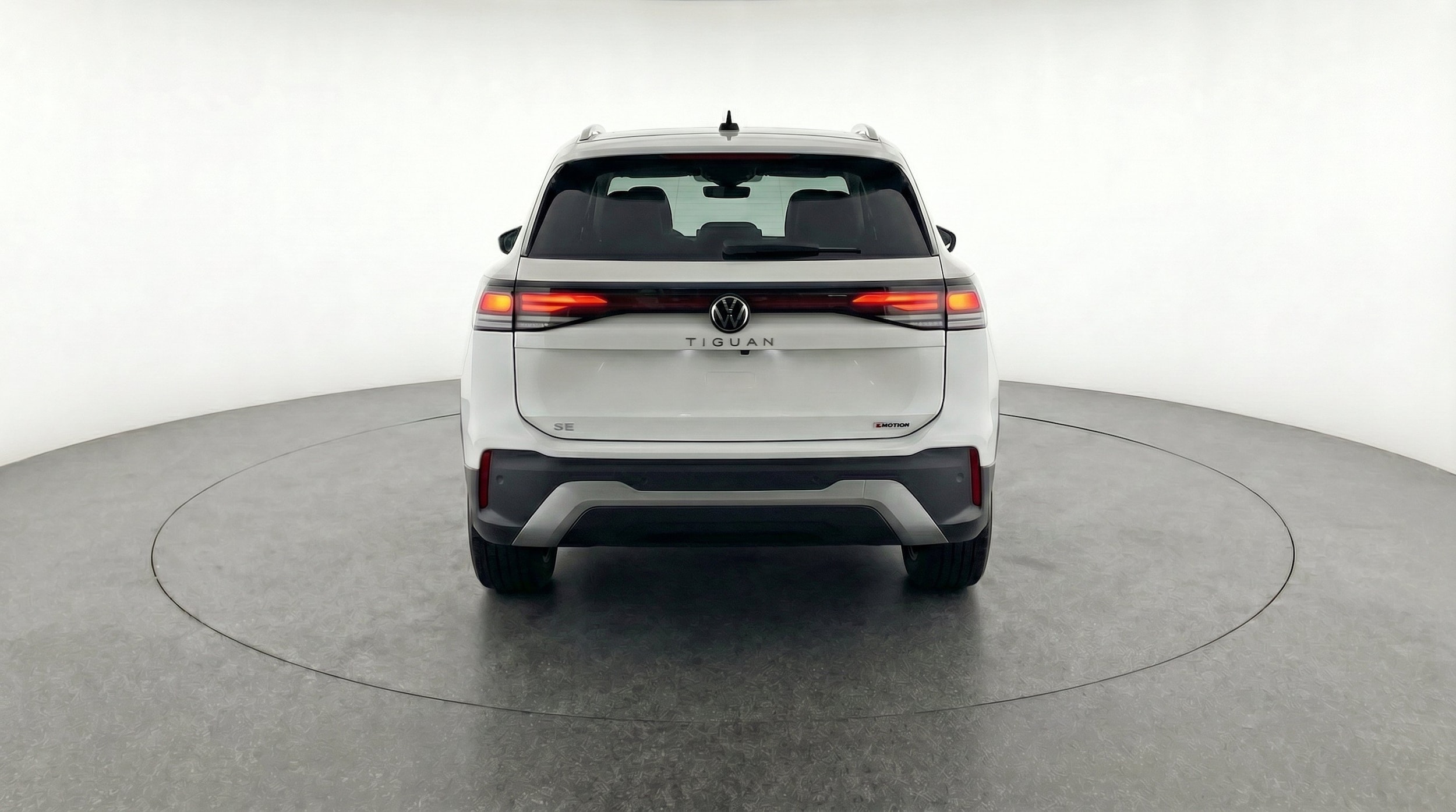 Thumbnail: 2026 Volkswagen Tiguan - 7