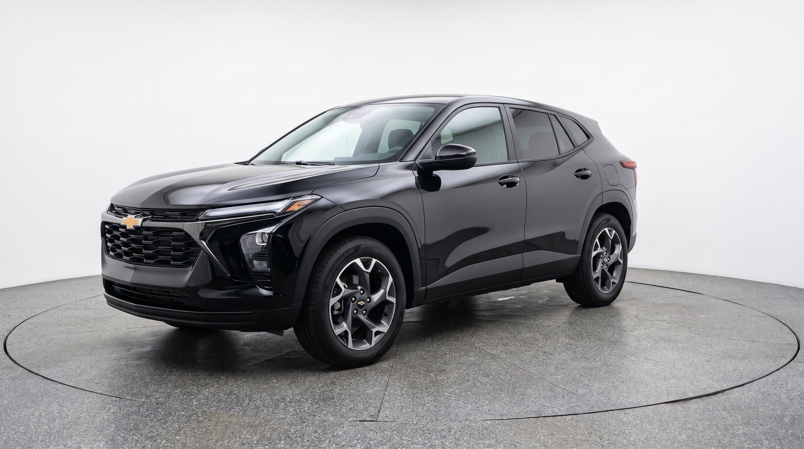 Thumbnail: 2025 Chevrolet Trax - 3
