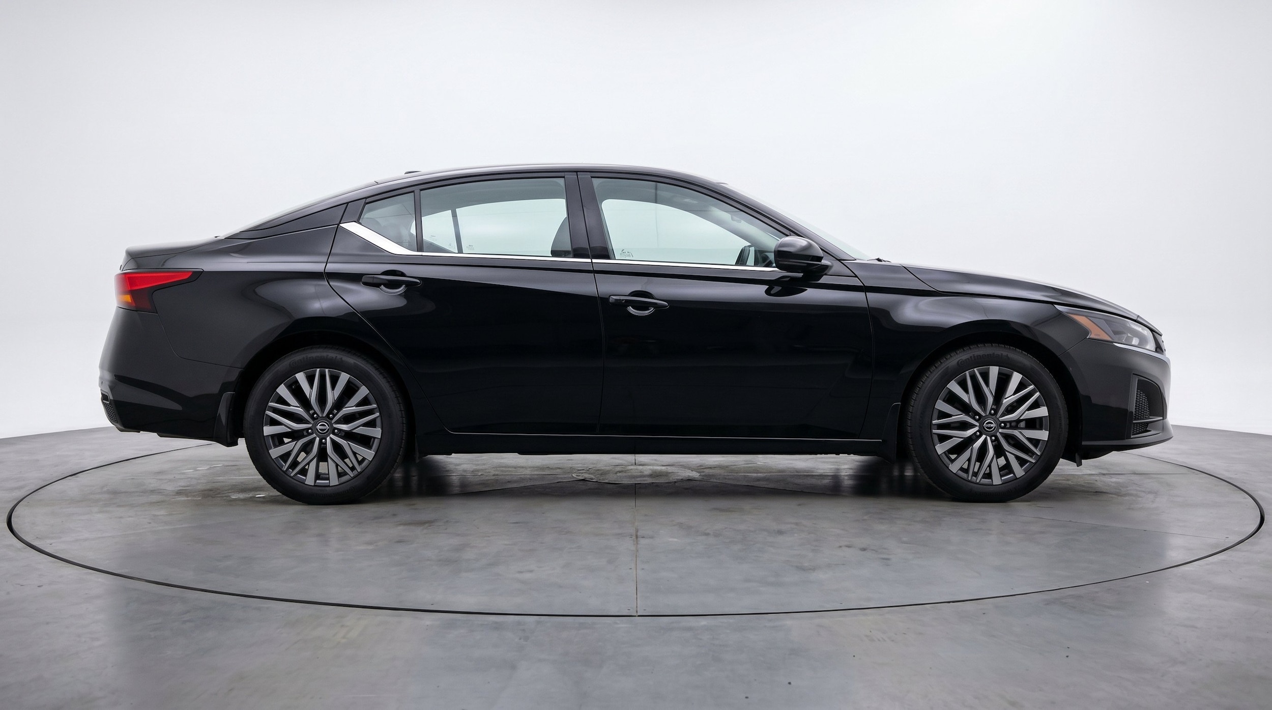 Thumbnail: 2025 Nissan Altima - 10