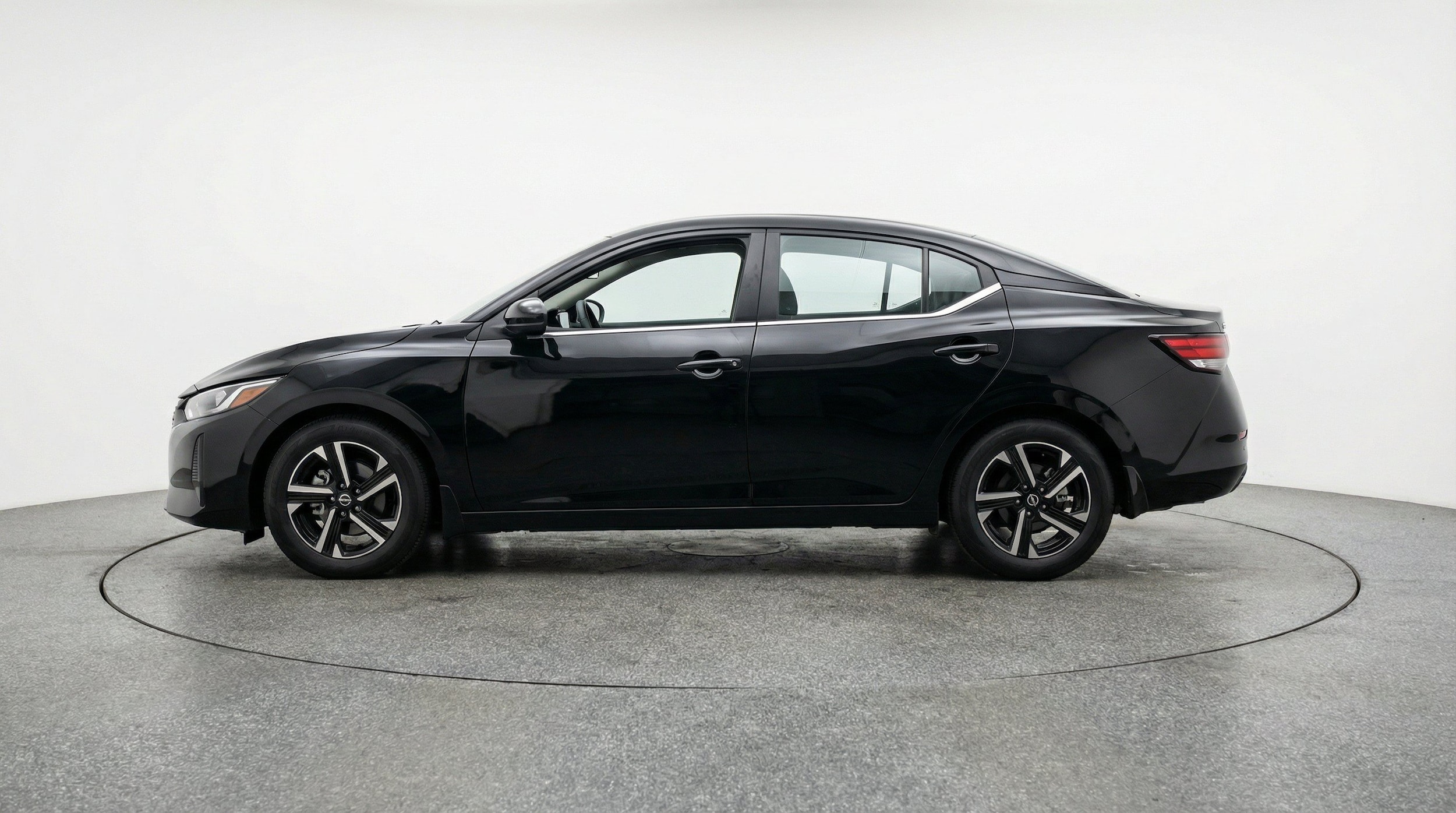 Thumbnail: 2025 Nissan Sentra - 5
